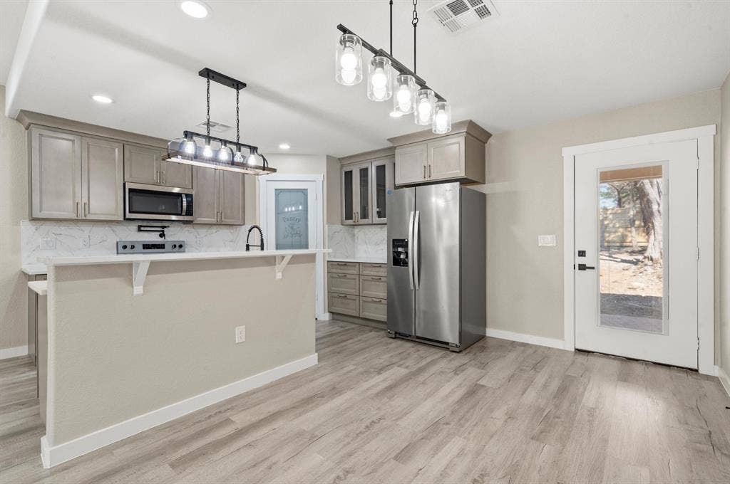 2509 Stewart Drive, Waco, TX 76708 2509 Stewart Drive, Waco, TX 76708