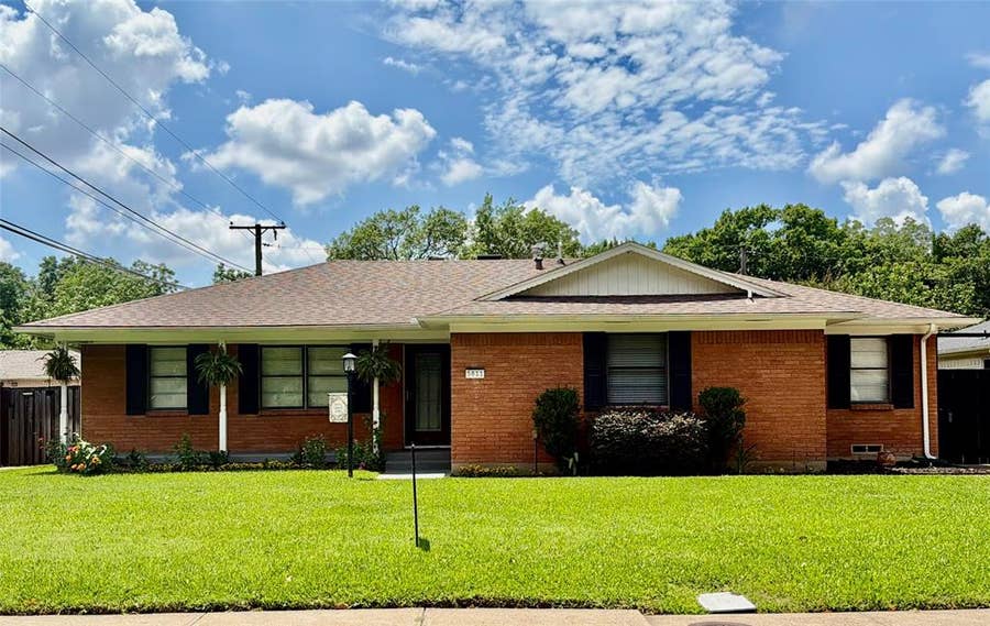 Property photo for 5811 Clendenin Avenue, Dallas, TX