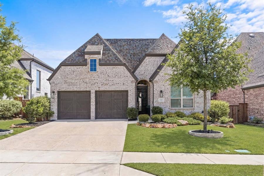 Property photo for 1020 Gentle Knoll Lane, Prosper, TX