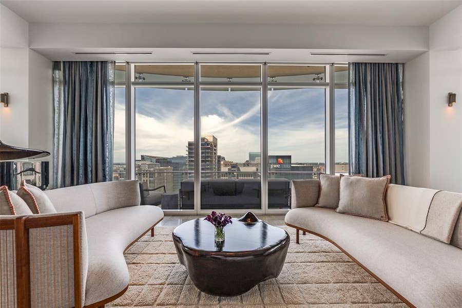 Property photo for 1918 Olive Street, #2401, Dallas, TX