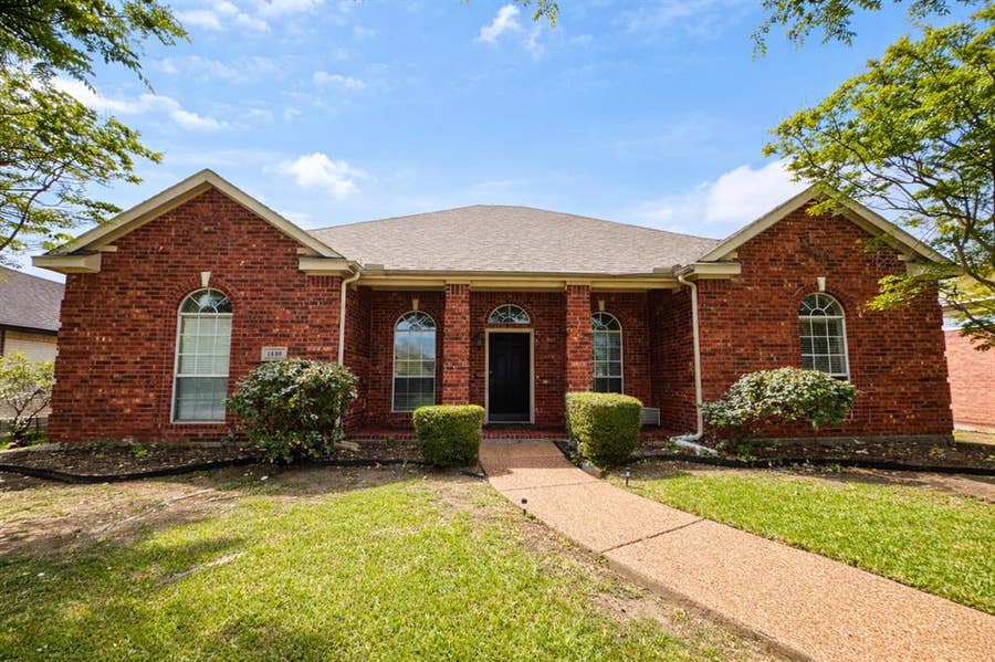 Property photo for 1430 Berkley Road, Allen, TX