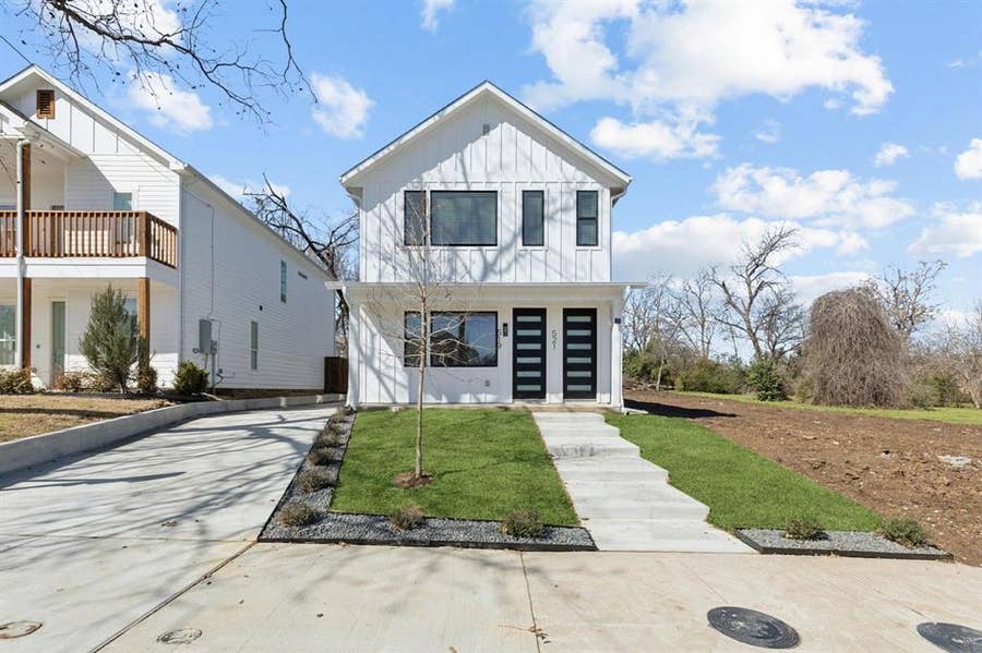 Property photo for 521 N Denley Drive, Dallas, TX