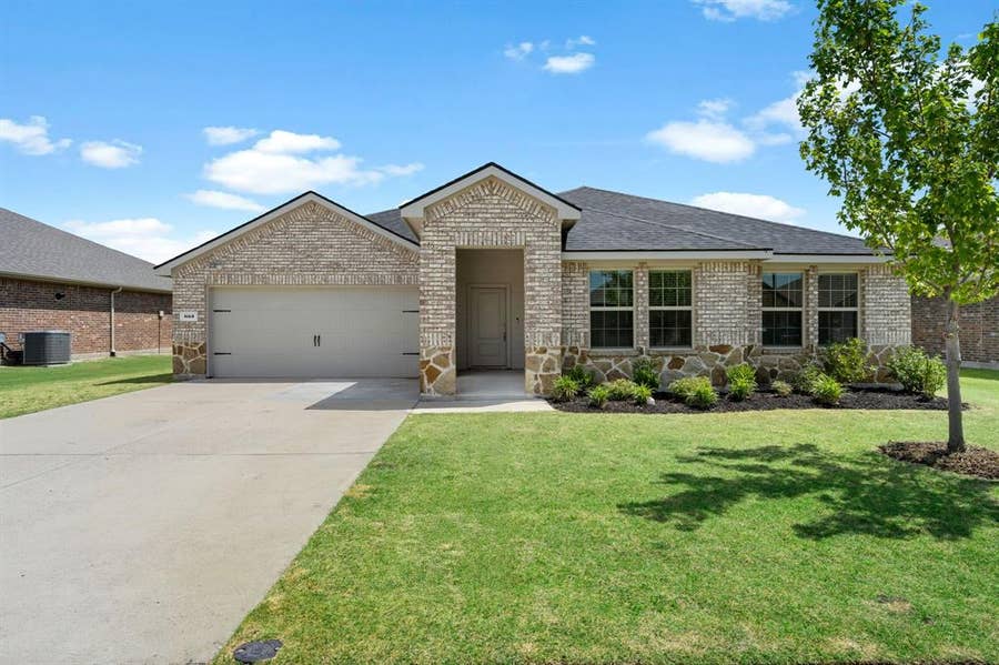 Property photo for 653 Bunker Hill Road, Fate, TX