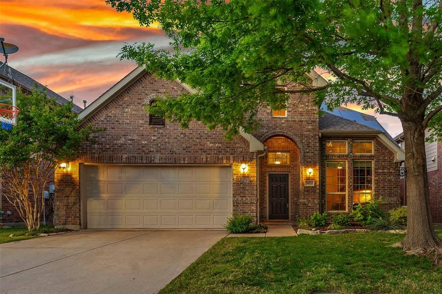Property photo for 10624 Leesa Drive, McKinney, TX