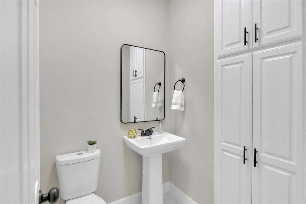 3415 Fm 3211, Caddo Mills, TX 75135 Bathroom with toilet and baseboards