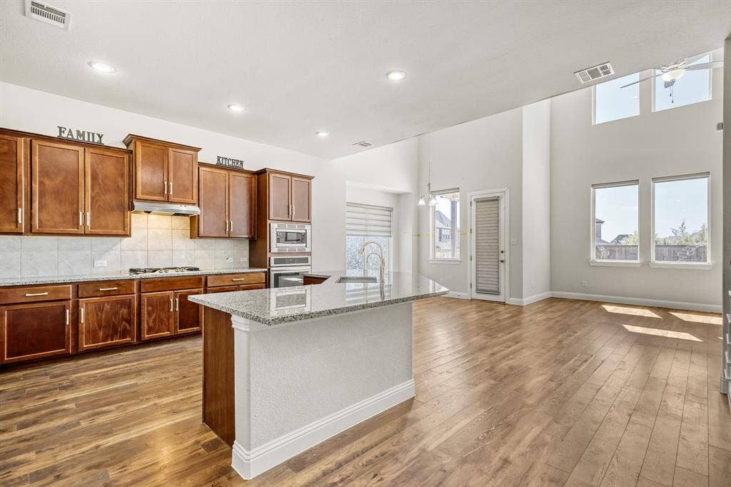 2890 Quinton Street, Prosper, TX 75078 2890 Quinton Street, Prosper, TX 75078