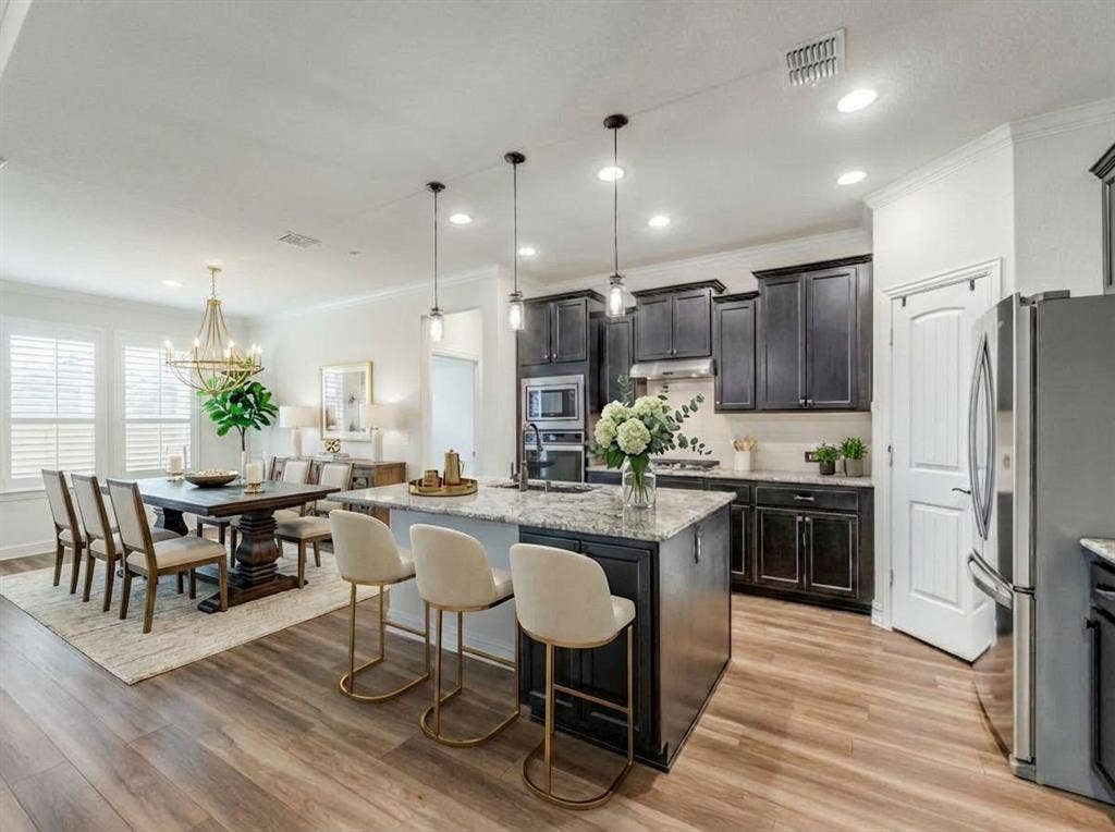 308 Sleepy Willow Lane, McKinney, TX 75071 Virtual staging