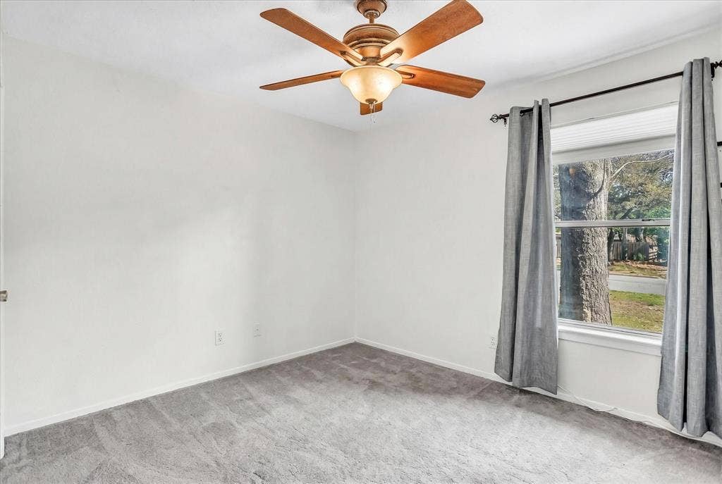 709 Hurstview Drive, Hurst, TX 76053 709 Hurstview Drive, Hurst, TX 76053