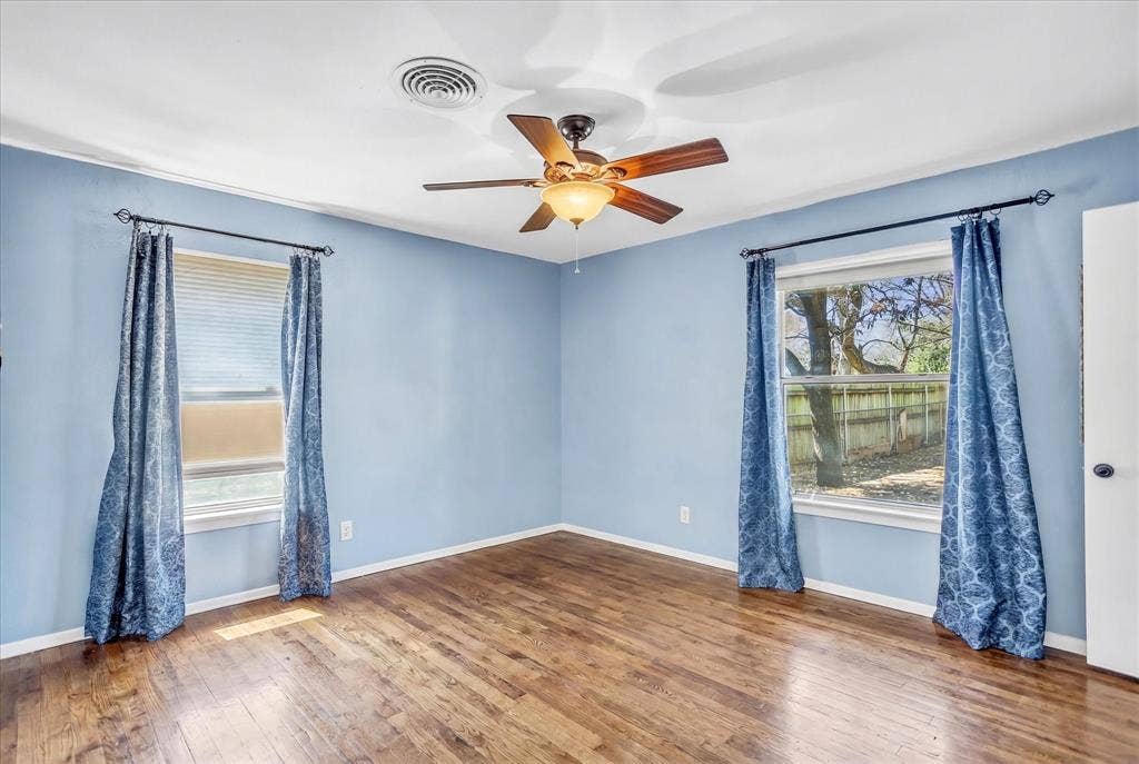 709 Hurstview Drive, Hurst, TX 76053 709 Hurstview Drive, Hurst, TX 76053