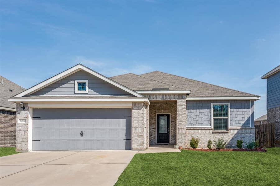 Property photo for 505 Lowery Oaks Trail, Fort Worth, TX