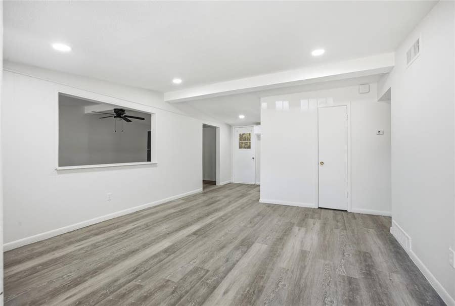 Property photo for 612 Henderson Circle, Garland, TX