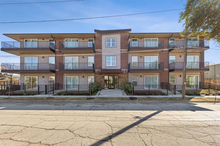 Property photo for 2990 Reagan Street, Dallas, TX