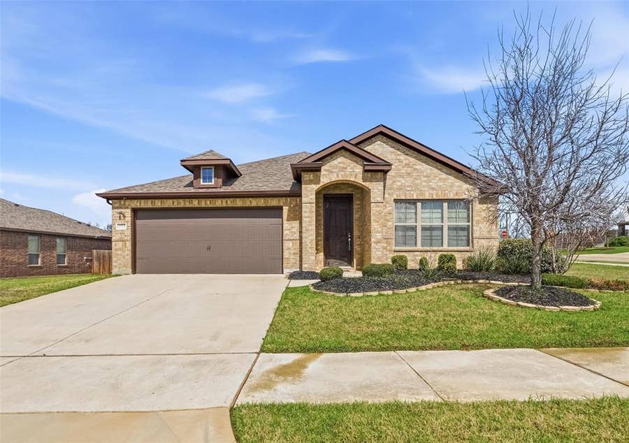 Property photo for 2712 Empire Street, Denton, TX