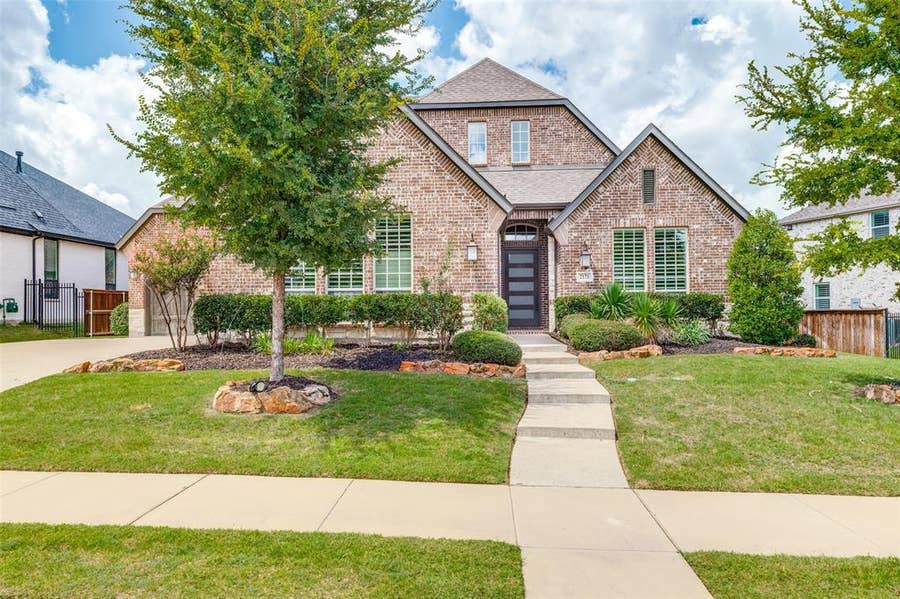 Property photo for 2171 Longmont Lane, Prosper, TX