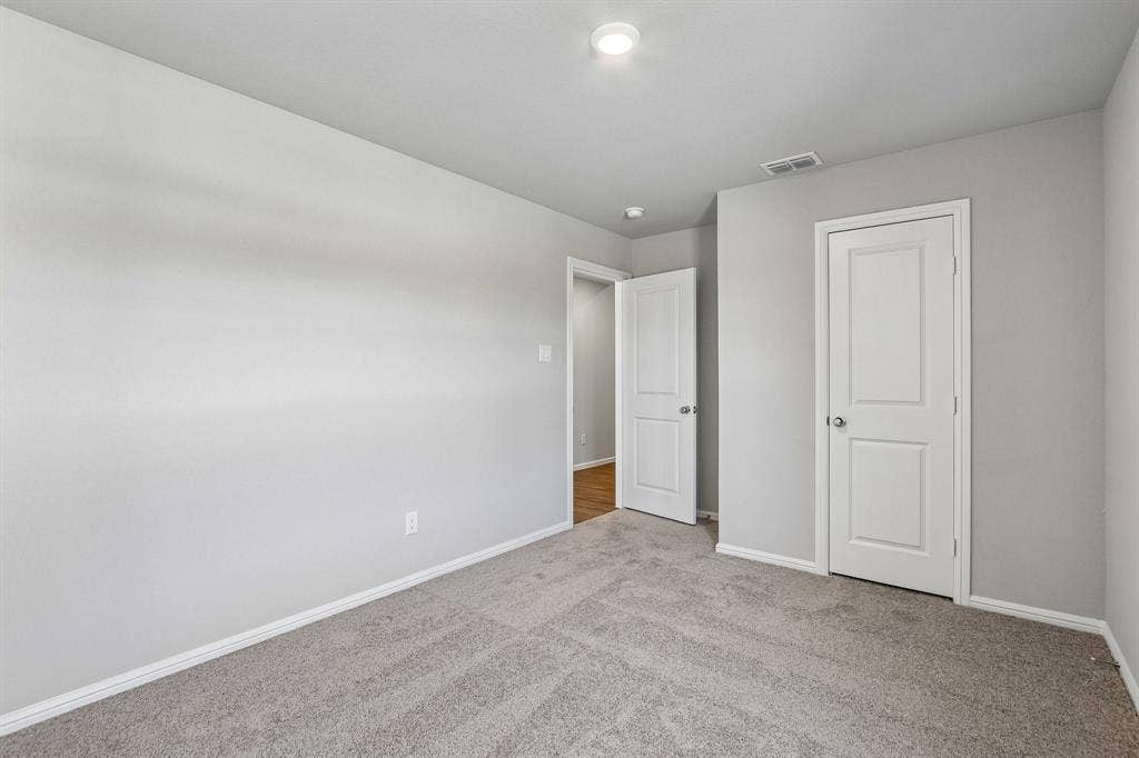 3300 Royal Forest Drive, Denton, TX 76208 3300 Royal Forest Drive, Denton, TX 76208
