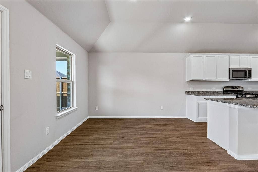 3300 Royal Forest Drive, Denton, TX 76208 3300 Royal Forest Drive, Denton, TX 76208