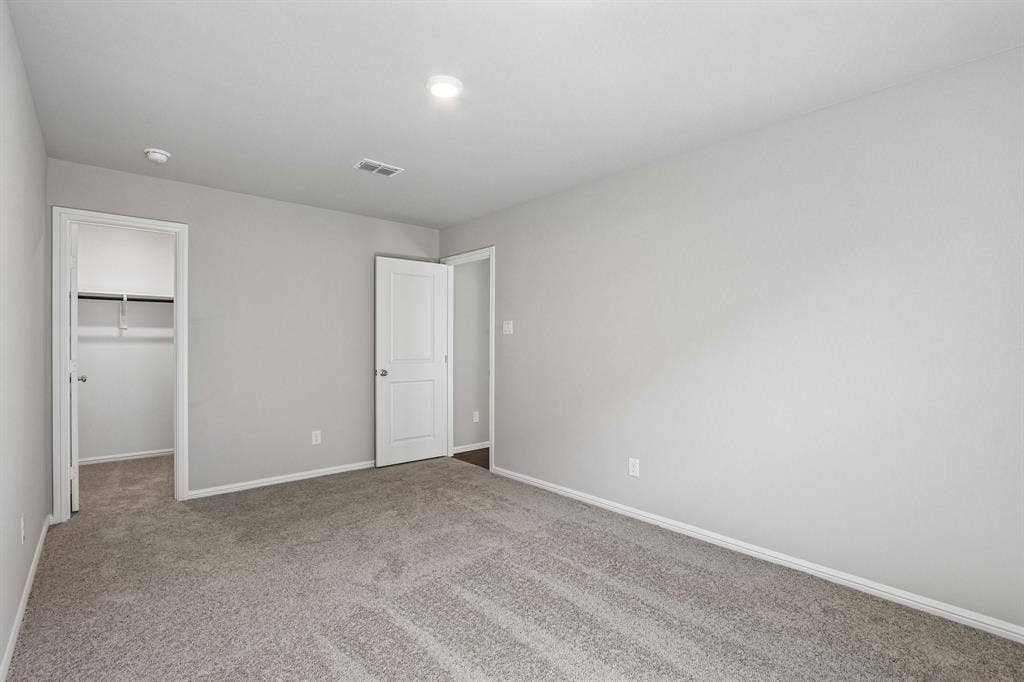 3300 Royal Forest Drive, Denton, TX 76208 3300 Royal Forest Drive, Denton, TX 76208