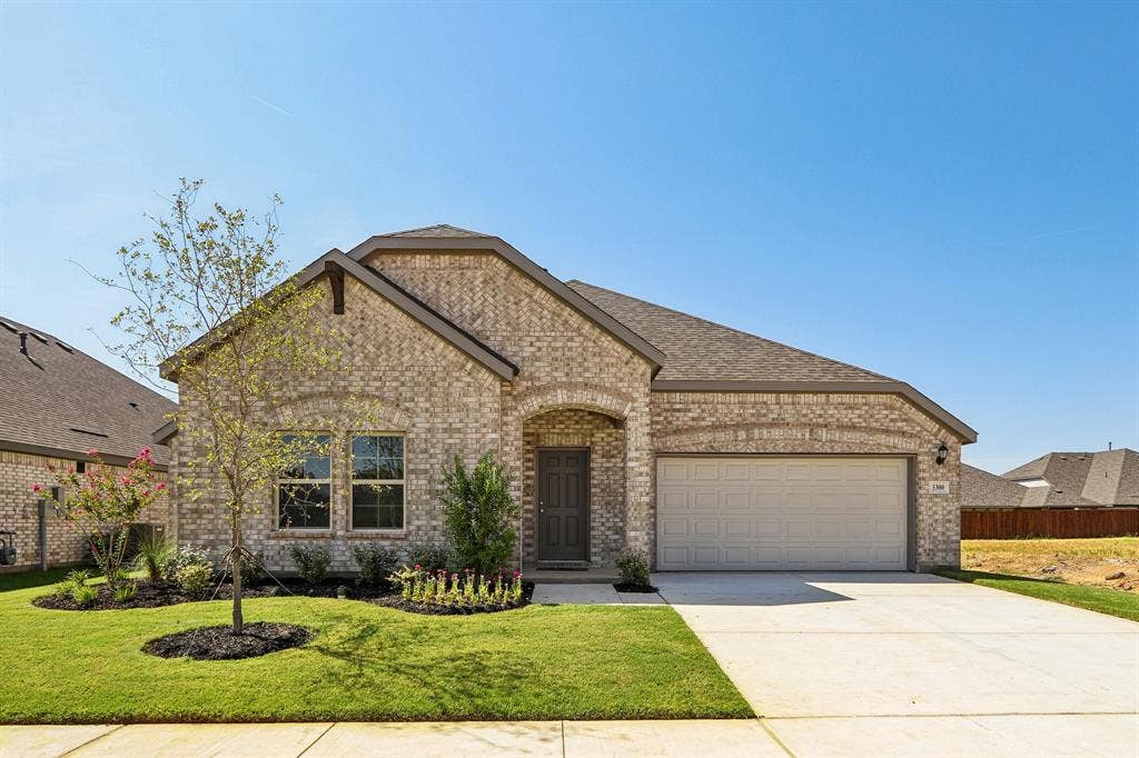 3300 Royal Forest Drive, Denton, TX 76208 3300 Royal Forest Drive, Denton, TX 76208