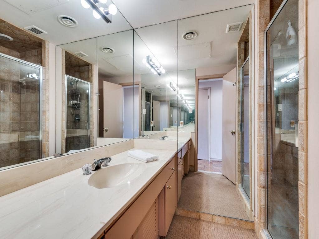 3601 Turtle Creek Boulevard, #404, Dallas, TX 75219