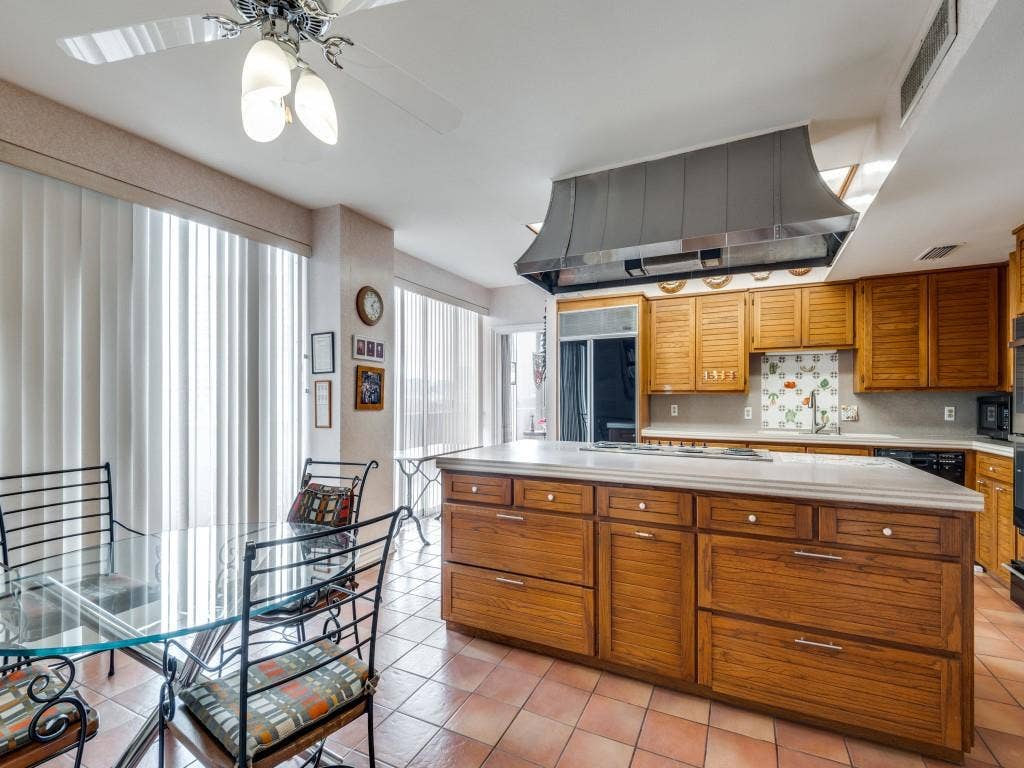 3601 Turtle Creek Boulevard, #404, Dallas, TX 75219