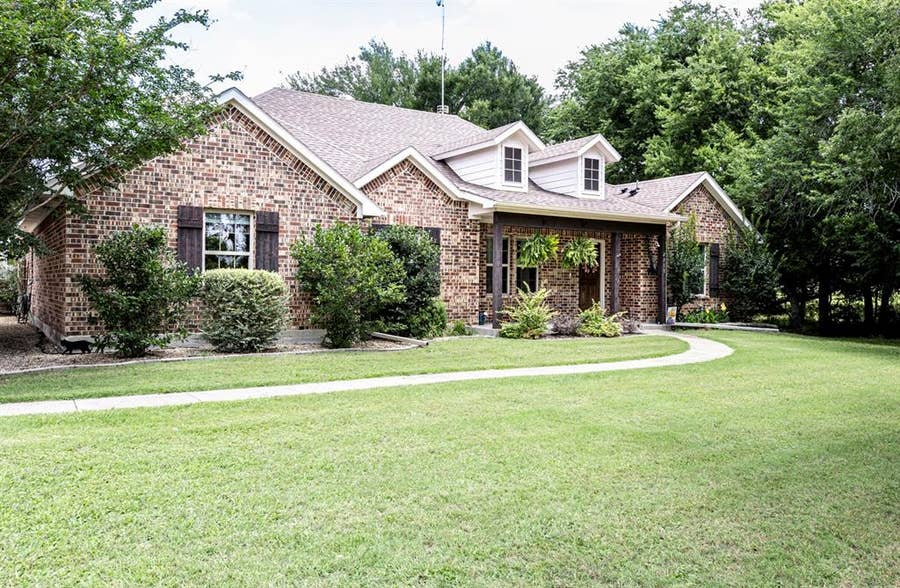 Property photo for 8855 County Road 2584, Royse City, TX
