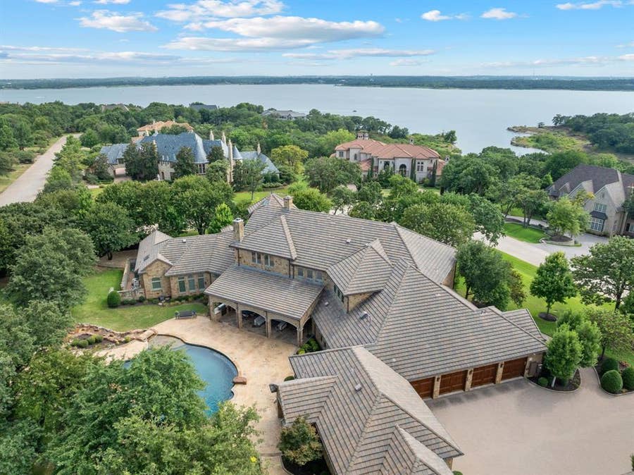 Property photo for 1908 Point De Vue Drive, Flower Mound, TX