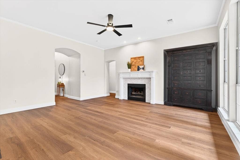 6976 Valley Brook Drive, Frisco, TX 75035 6976 Valley Brook Drive, Frisco, TX 75035