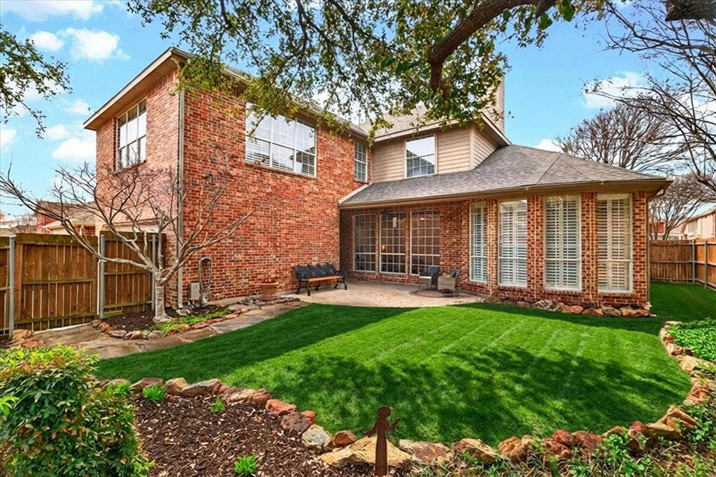 6976 Valley Brook Drive, Frisco, TX 75035 6976 Valley Brook Drive, Frisco, TX 75035