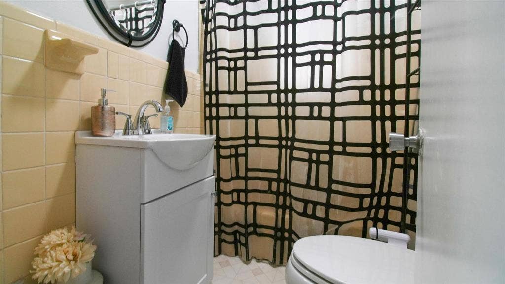 700 Powderhorn Drive, Athens, TX 75751 700 Powderhorn Drive, Athens, TX 75751