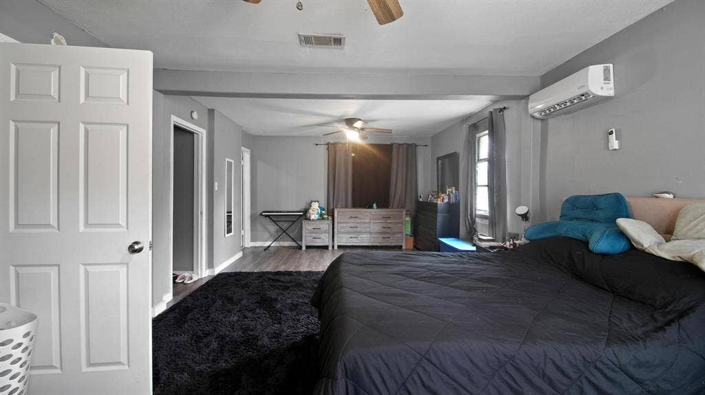 700 Powderhorn Drive, Athens, TX 75751 700 Powderhorn Drive, Athens, TX 75751