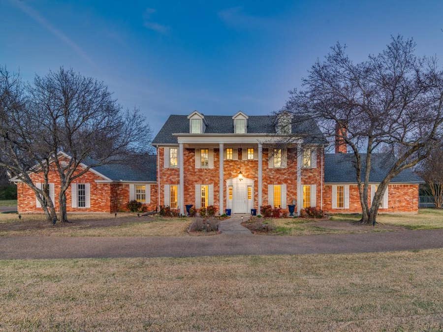 Property photo for 343 E Tripp Road, Sunnyvale, TX
