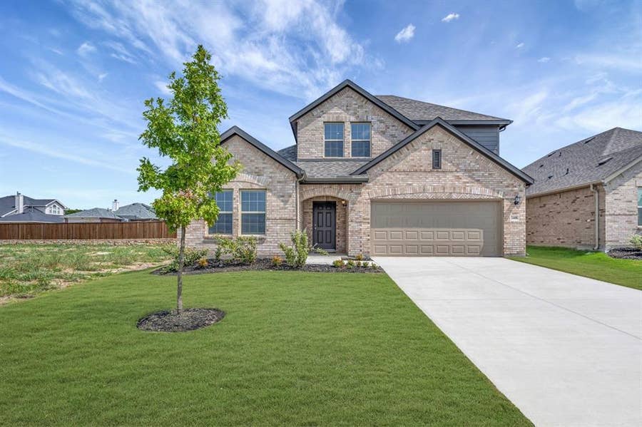 Property photo for 2408 Tarrango Trail, Mesquite, TX