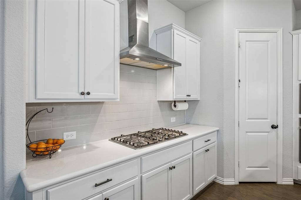 2533 Westbank Trail, Garland, TX 75042