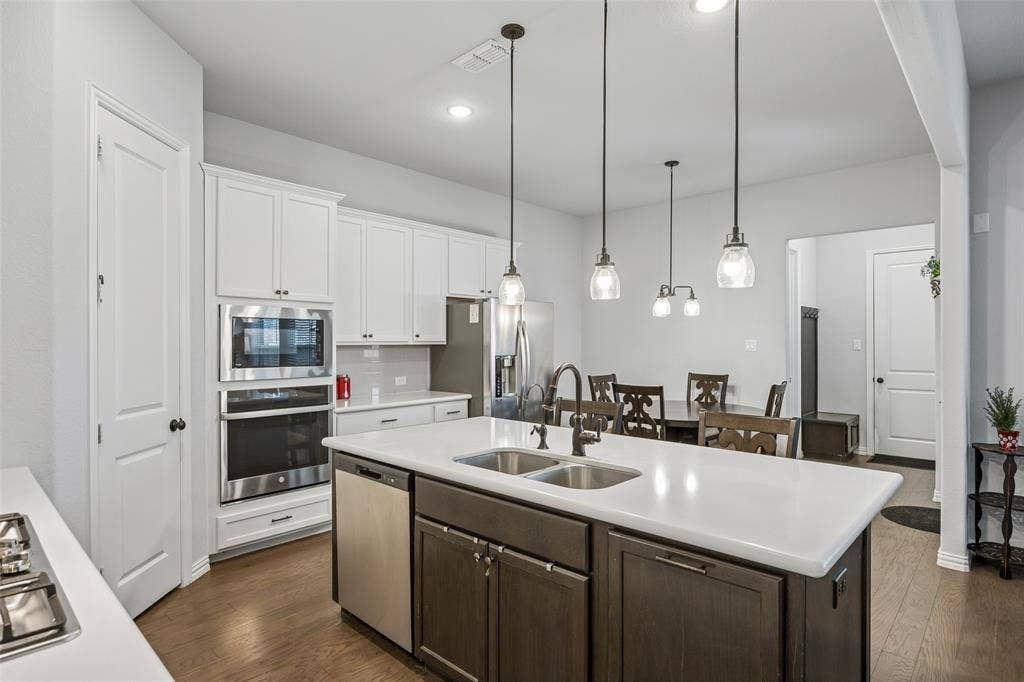 2533 Westbank Trail, Garland, TX 75042