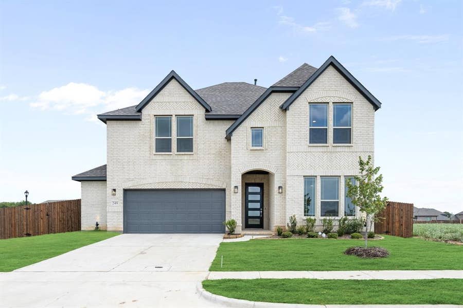 Property photo for 249 Fireberry Drive, Glenn Heights, TX