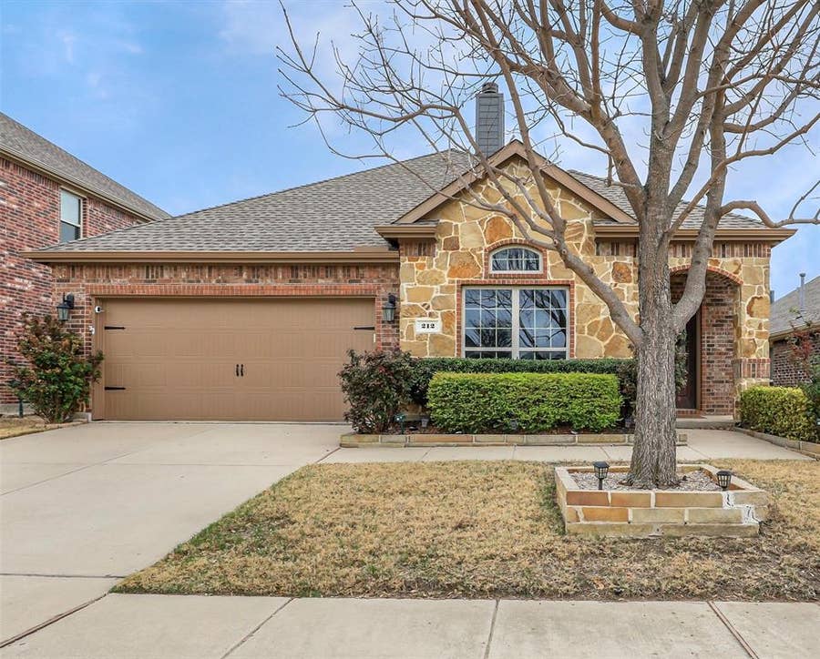 Property photo for 212 Rugby Lane, McKinney, TX