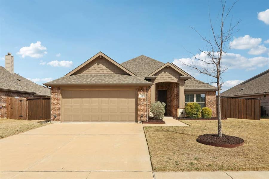 Property photo for 225 Brazos Drive, Waxahachie, TX