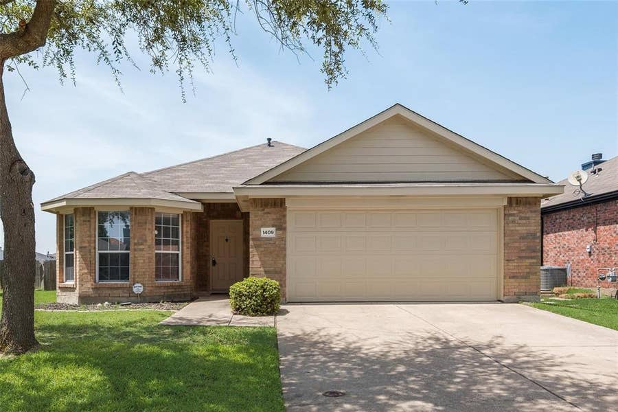 Property photo for 1409 Fairfield Drive, Forney, TX