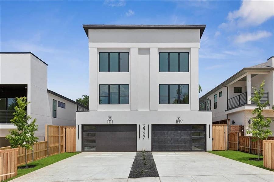 Property photo for 2327 Vagas Street, #102, Dallas, TX