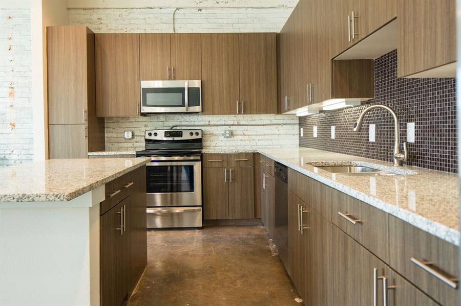 Property photo for 801 W Vickery Boulevard, #105, Fort Worth, TX
