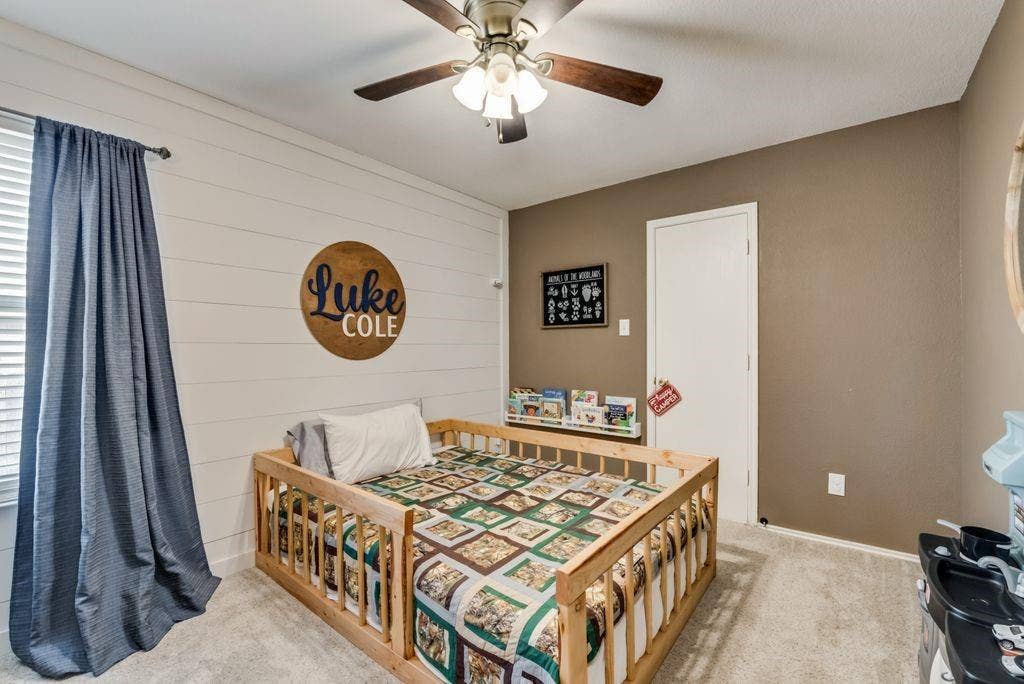 205 Dartmouth Drive, Forney, TX 75126 205 Dartmouth Drive, Forney, TX 75126