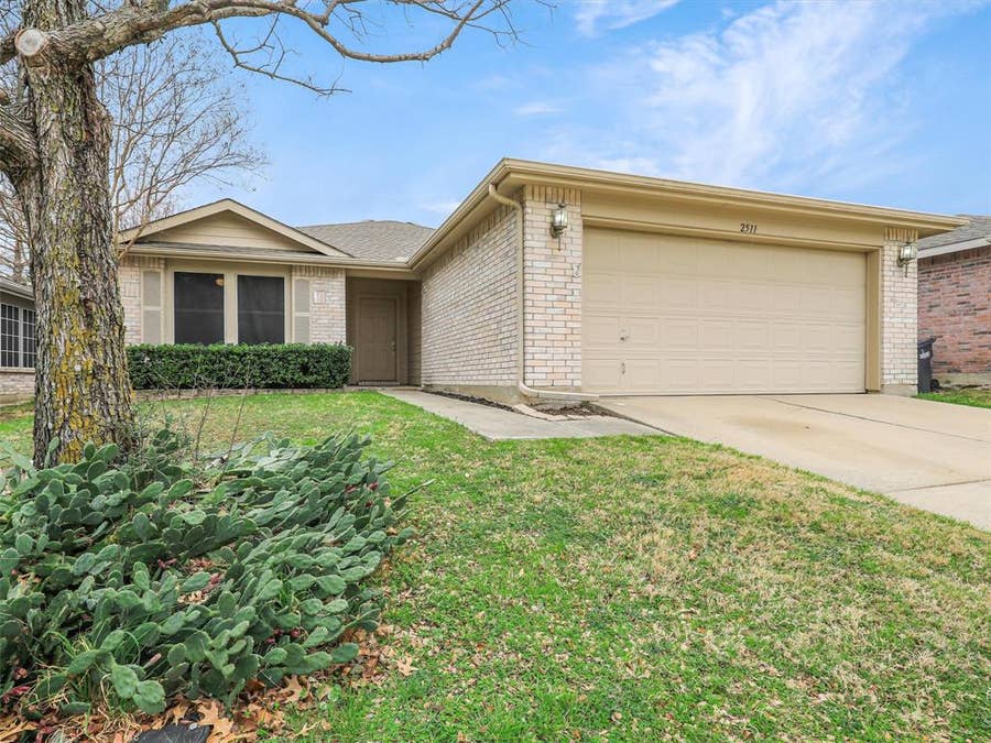 Property photo for 2511 Buckskin Drive, McKinney, TX