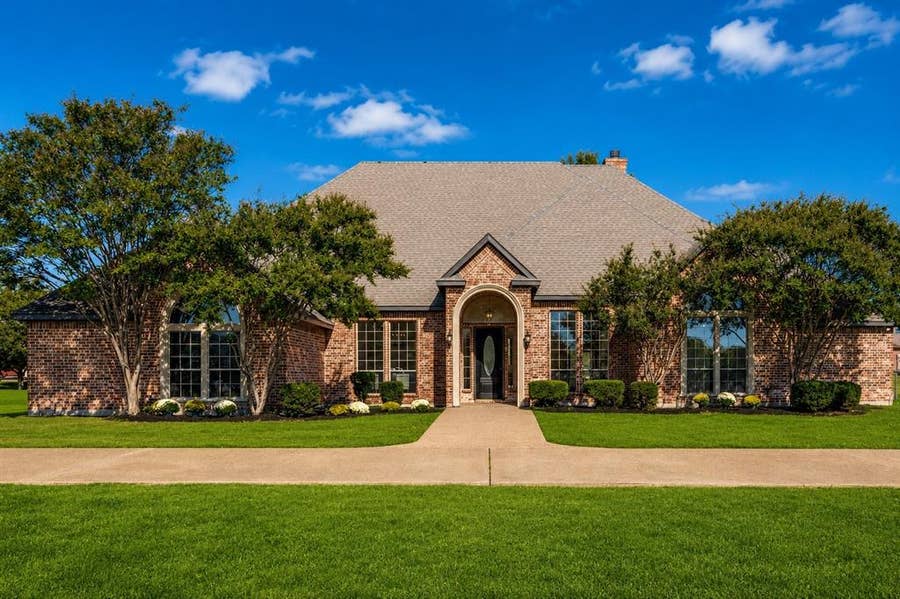 Property photo for 215 Harvest Ridge Drive, McLendon Chisholm, TX