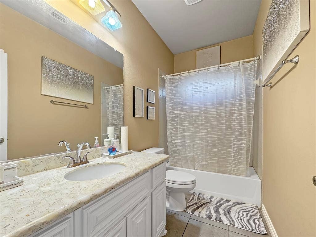 904 Regal Bluff Lane, DeSoto, TX 75115 904 Regal Bluff Lane, DeSoto, TX 75115