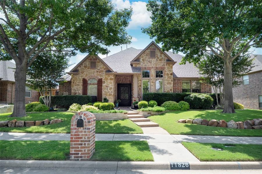 Property photo for 11826 Forge Drive, Frisco, TX