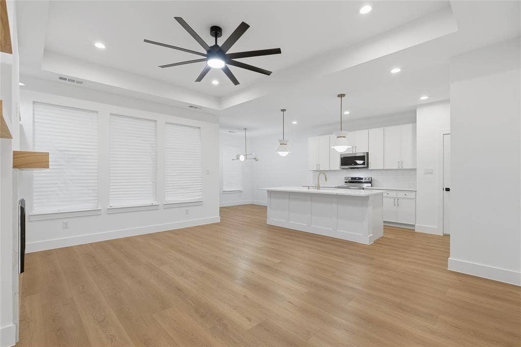 4618 Spring Garden Street, Dallas, TX 75215 4618 Spring Garden Street, Dallas, TX 75215