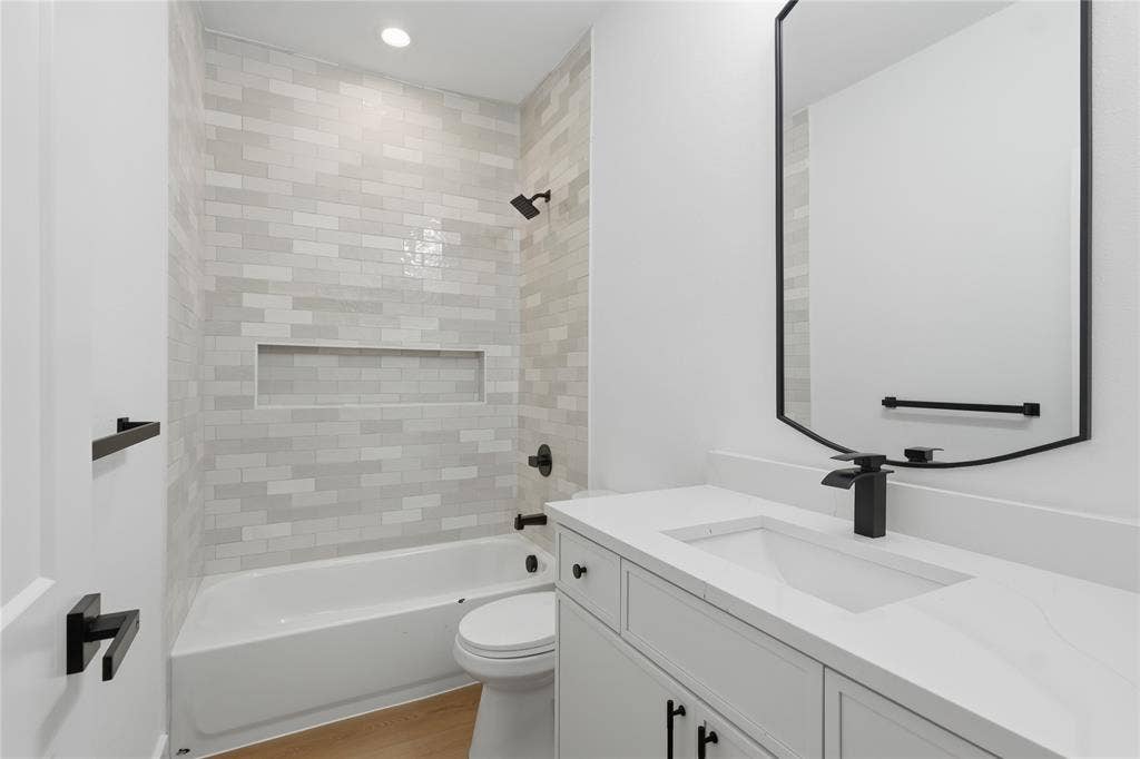 4618 Spring Garden Street, Dallas, TX 75215 4618 Spring Garden Street, Dallas, TX 75215