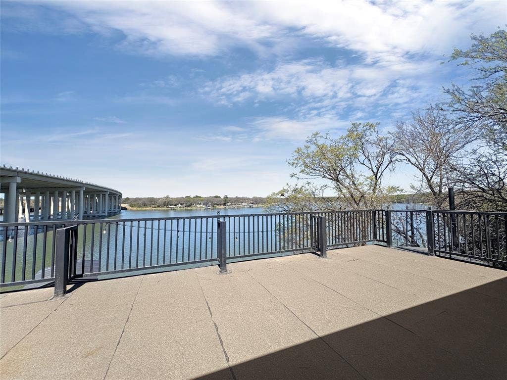 4401 Clarke Drive, Fort Worth, TX 76135 Primary Suite Deck three