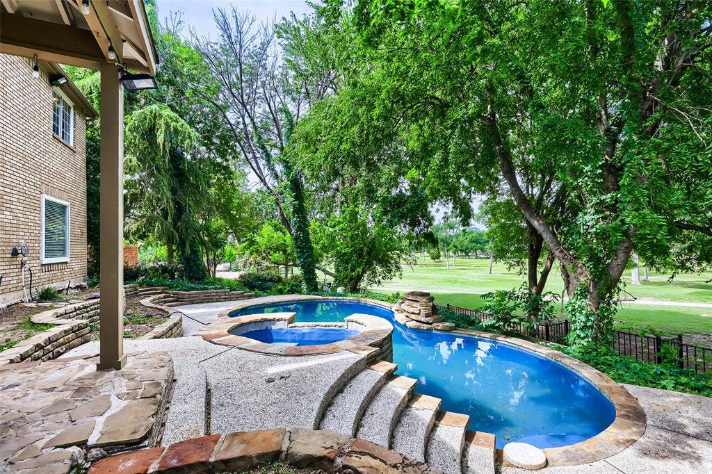 2803 Wyndham Lane, Richardson, TX 75082 2803 Wyndham Lane, Richardson, TX 75082