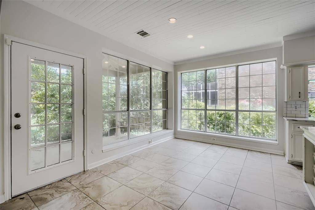 2803 Wyndham Lane, Richardson, TX 75082 2803 Wyndham Lane, Richardson, TX 75082